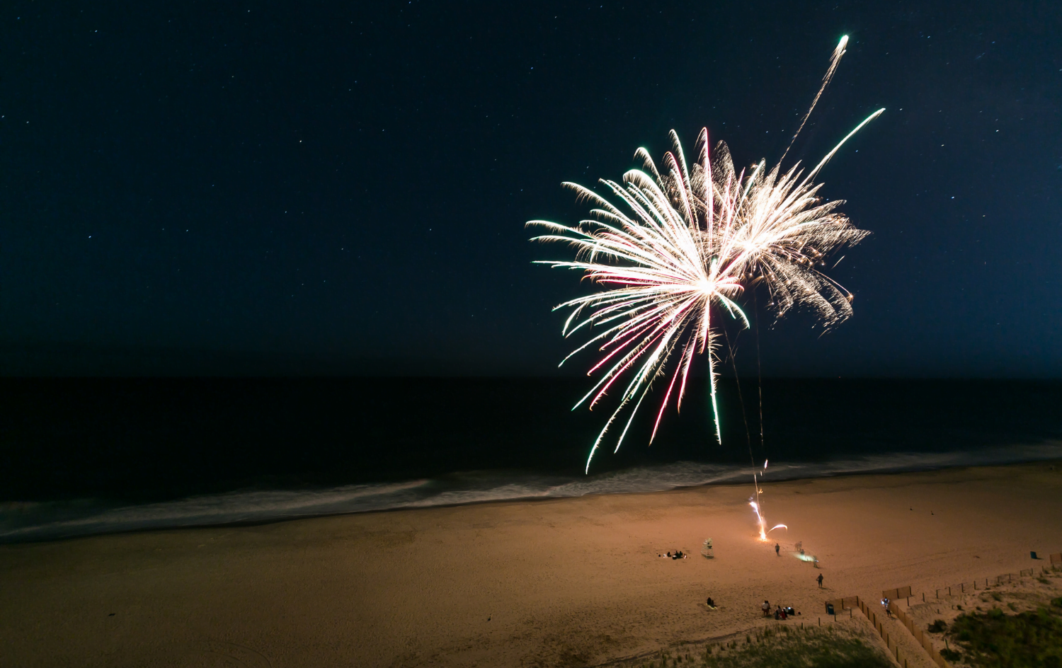 FloraBama Yacht Club Dinner & NYE Tickets FloraBama Management LLC