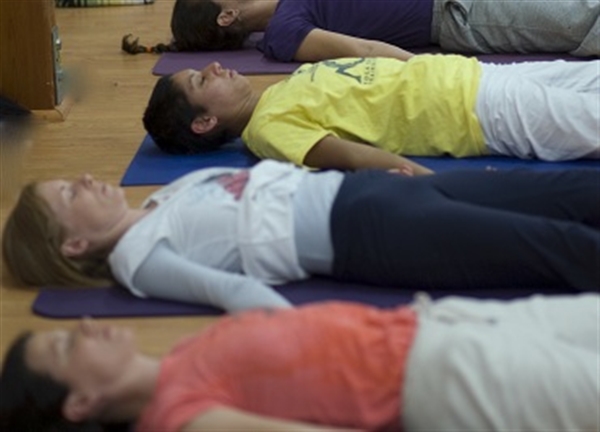 Yoga in the United States - Wikipedia