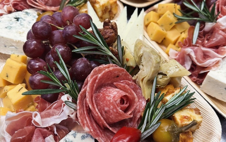 la bonne vie personal chef + catering private flight... Holiday Charcuterie: Hands-On Tickets | La Bonne Vie Personal Chef ...